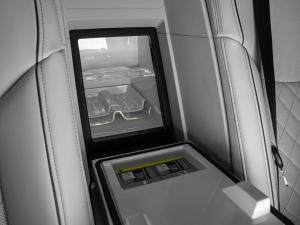 Audi S8 quattro - Image 26