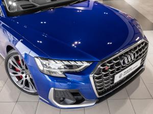 Audi S8 quattro - Image 4