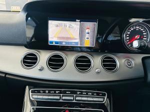Mercedes-Benz E-Class E200 - Image 8