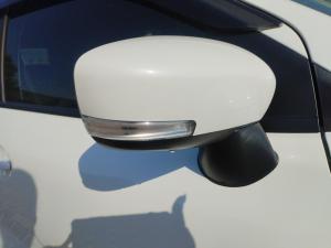 Toyota Starlet Cross 1.5 XS manual - Image 10