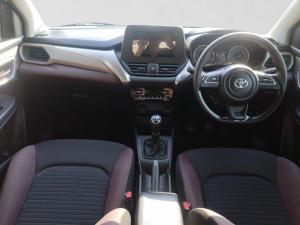 Toyota Starlet Cross 1.5 XS manual - Image 15