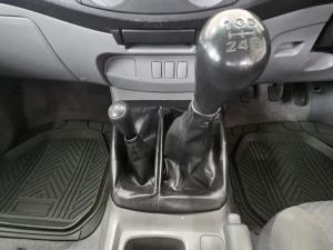 Toyota Hilux 2.5D-4D double cab 4x4 SRX - Image 10