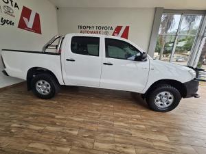 Toyota Hilux 2.5D-4D double cab 4x4 SRX - Image 3