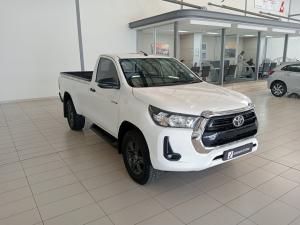 Toyota Hilux 2.4GD-6 single cab Raider manual - Image 1