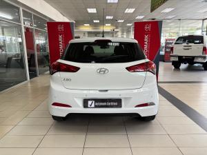 Hyundai i20 1.4 Fluid auto - Image 5