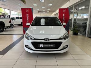 Hyundai i20 1.4 Fluid auto - Image 4