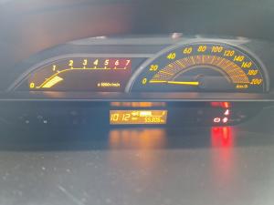 Toyota Etios hatch 1.5 Sprint - Image 9