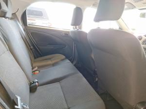 Toyota Etios hatch 1.5 Sprint - Image 11