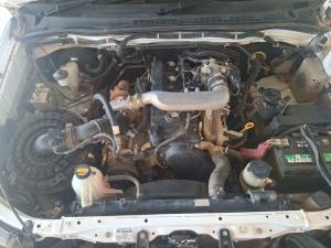 Toyota Hilux 2.4GD S (aircon) - Image 9