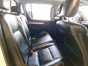 Toyota Hilux 2.8GD-6 double cab 4x4 Raider auto - Image 13