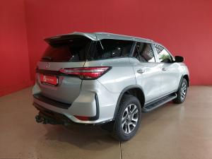 Toyota Fortuner 2.4GD-6 auto - Image 2