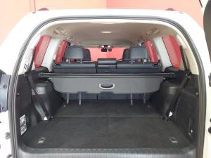 Toyota Land Cruiser Prado 2.8GD VX - Image 12