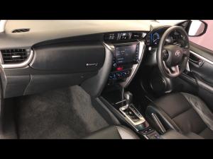 Toyota Fortuner 2.4GD-6 auto - Image 7