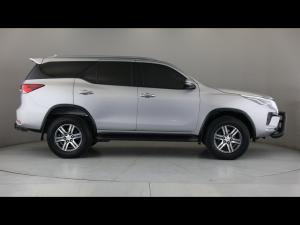 Toyota Fortuner 2.4GD-6 auto - Image 3