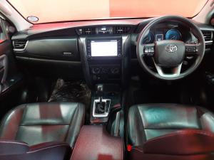 Toyota Fortuner 2.4GD-6 auto - Image 6