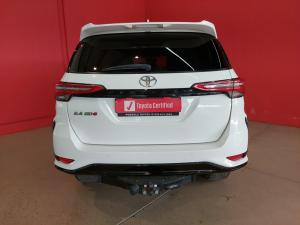 Toyota Fortuner 2.4GD-6 manual - Image 5