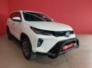 Thumbnail Toyota Fortuner 2.4GD-6 manual