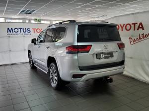 Toyota Land Cruiser 300 3.3D ZX - Image 12