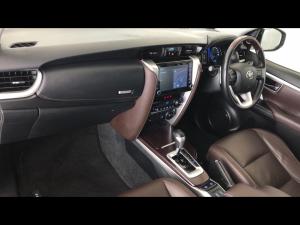 Toyota Fortuner 2.8GD-6 4x4 auto - Image 7