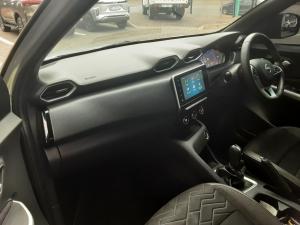 Nissan Magnite 1.0 Acenta Plus AMT - Image 7