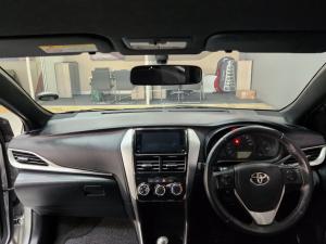 Toyota Starlet Cross 1.5Xs - Image 6