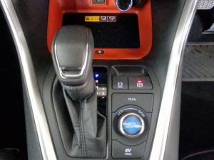 Toyota RAV4 2.5 GX-R Hybrid CVT E-FOUR - Image 12