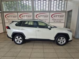 Toyota RAV4 2.0 GX CVT - Image 3