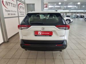 Toyota RAV4 2.0 GX CVT - Image 5