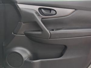 Nissan Qashqai 1.2T Visia - Image 11