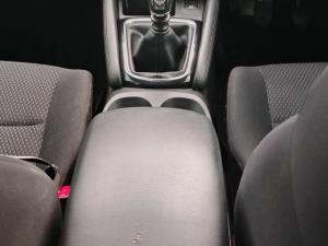 Nissan Qashqai 1.2T Visia - Image 13