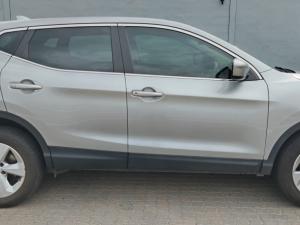Nissan Qashqai 1.2T Visia - Image 3
