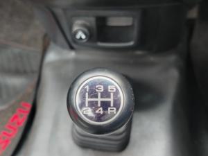 Isuzu D-MAX 250 HO Fleetside Safety S/C - Image 12