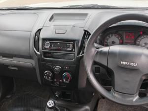 Isuzu D-MAX 250 HO Fleetside Safety S/C - Image 6