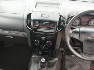 Isuzu D-MAX 250 HO Fleetside Safety S/C - Image 6