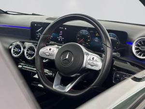 Mercedes-Benz A200d - Image 14