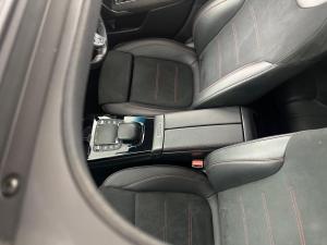 Mercedes-Benz A200d - Image 5