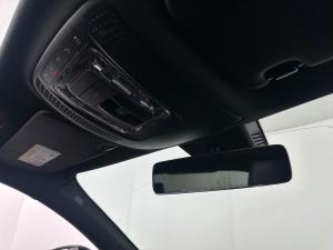 Mercedes-Benz A200d - Image 8