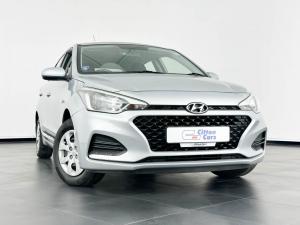 Hyundai i20 1.4 Motion automatic - Image 2