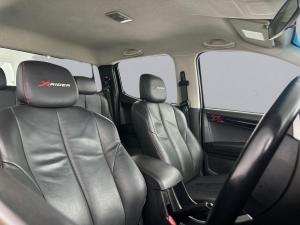Isuzu D-MAX 250 HO X-RIDER automatic D/C - Image 17