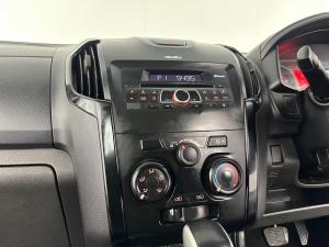 Isuzu D-MAX 250 HO X-RIDER automatic D/C - Image 6