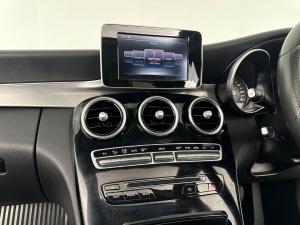 Mercedes-Benz C250 Bluetec Avantgarde automatic - Image 18