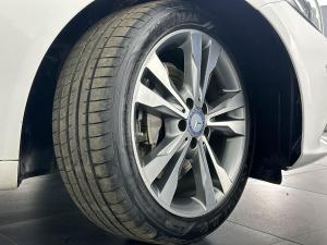 Mercedes-Benz C250 Bluetec Avantgarde automatic - Image 19