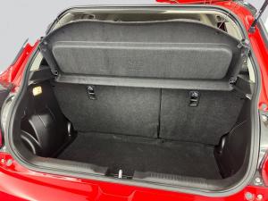 Suzuki Swift 1.2 GLX AMT - Image 20