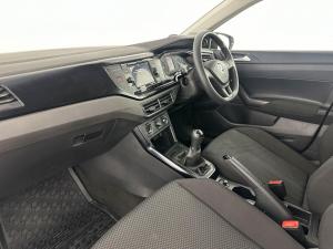 Volkswagen Polo 1.0 TSI Trendline - Image 16