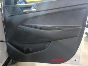 Hyundai Tucson 2.0 Premium - Image 15