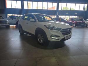 Hyundai Tucson 2.0 Premium - Image 17