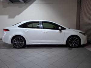 Toyota Corolla 2.0 XR auto - Image 3