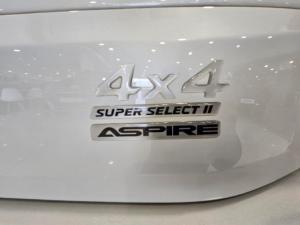 Mitsubishi Pajero Sport 2.4DI-D 4x4 - Image 10