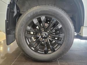 Mitsubishi Pajero Sport 2.4DI-D 4x4 - Image 11