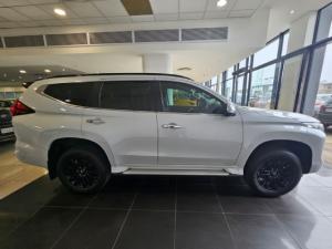Mitsubishi Pajero Sport 2.4DI-D 4x4 - Image 2